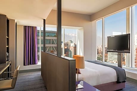 Cool Corner, Guest room, 1 King, City view