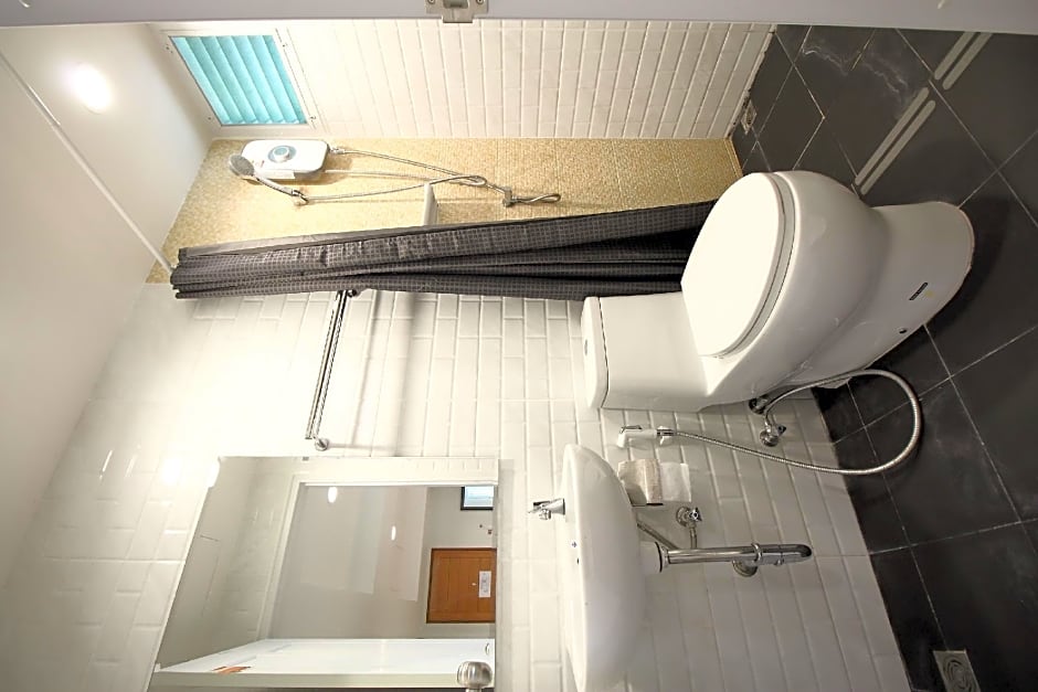 Super OYO 483 Pannee Hotel Khaosan