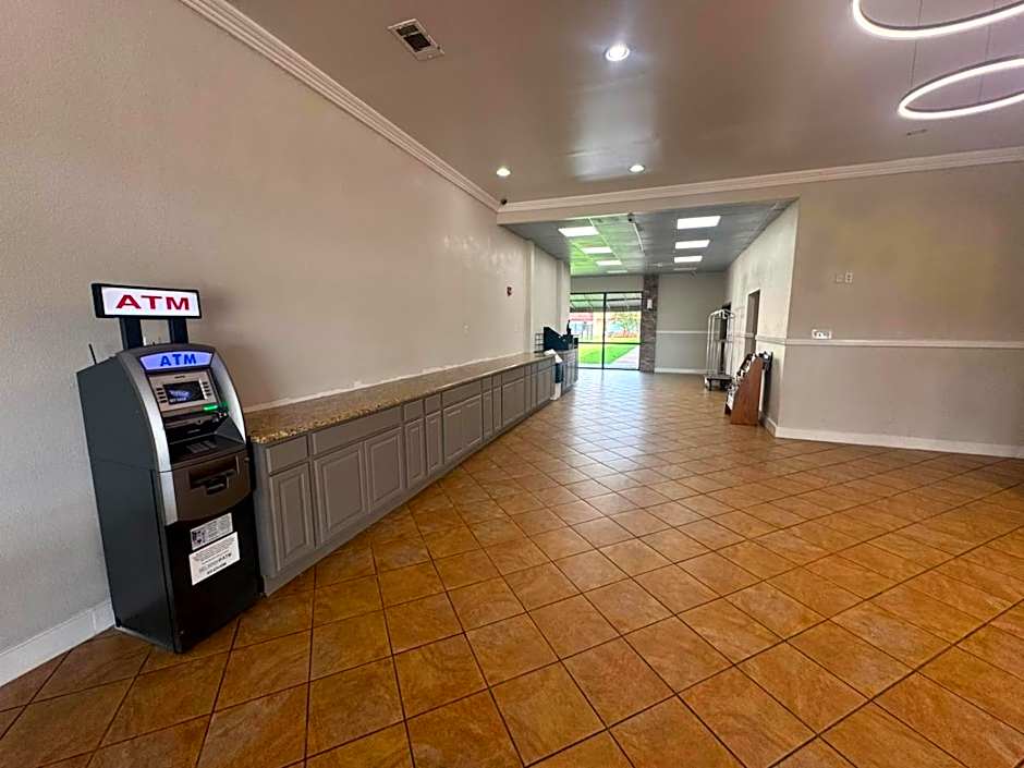 Express Inn & Suites