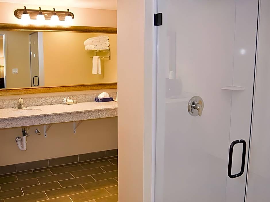 Best Western Town And Country Inn