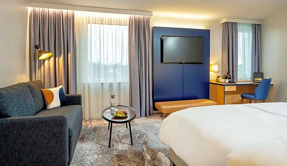 voco Dusseldorf Seestern By IHG
