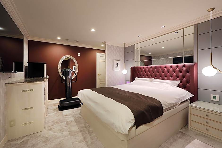 ホテルバースデー岐阜西店 HOTEL Birthday GifuWest