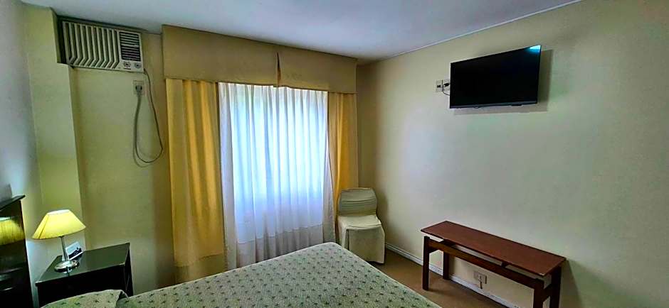 Hotel Puerta del Sol