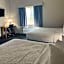 Days Inn & Suites by Wyndham Columbus NE