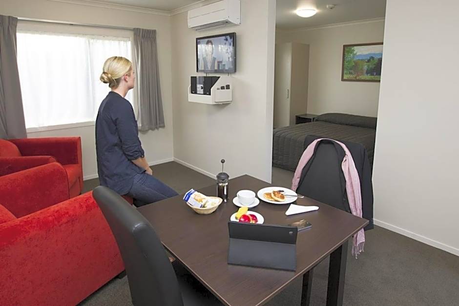 Brooklyn Motor Lodge