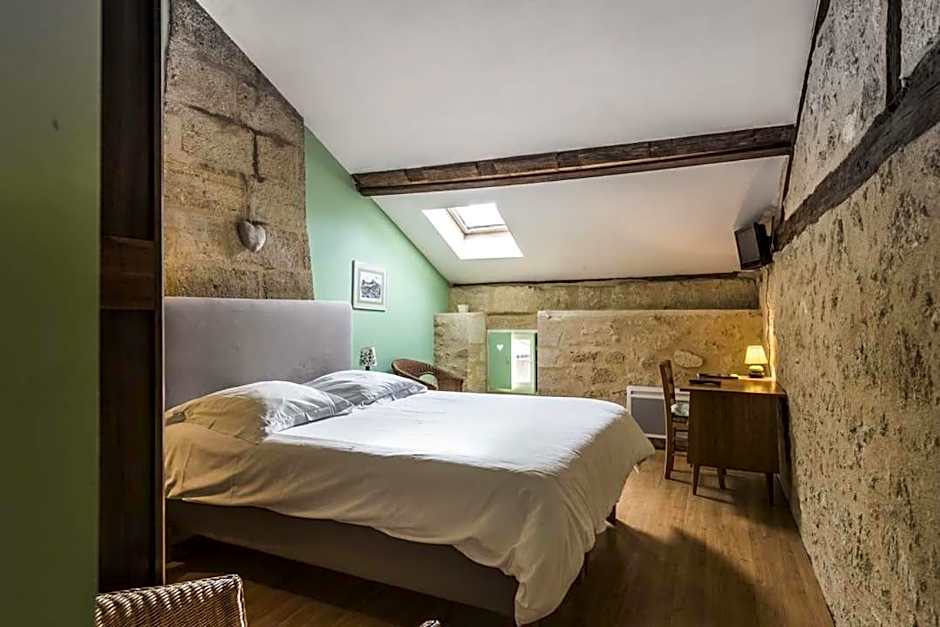 Château Croix Beauséjour "Maison du Vigneron"