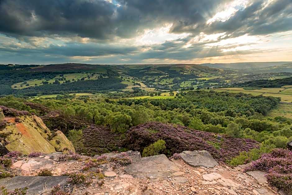 Peak District Shepherds Hut