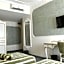 Queen's Astoria Design Hotel