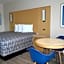 Palace inn Blue IAH