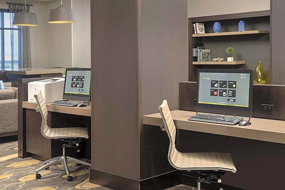 Courtyard by Marriott Tacoma Downtown