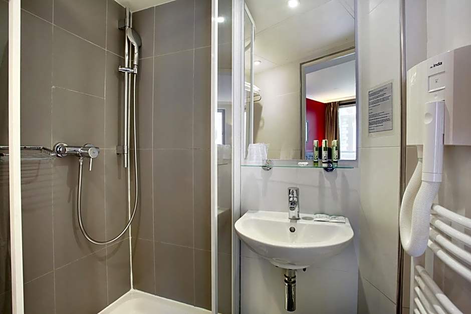 Hotel Eiffel Capitol