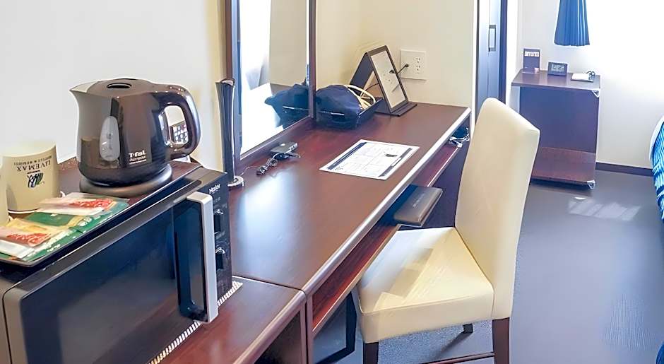 Hotel Livemax Saitama Asaka Ekimae