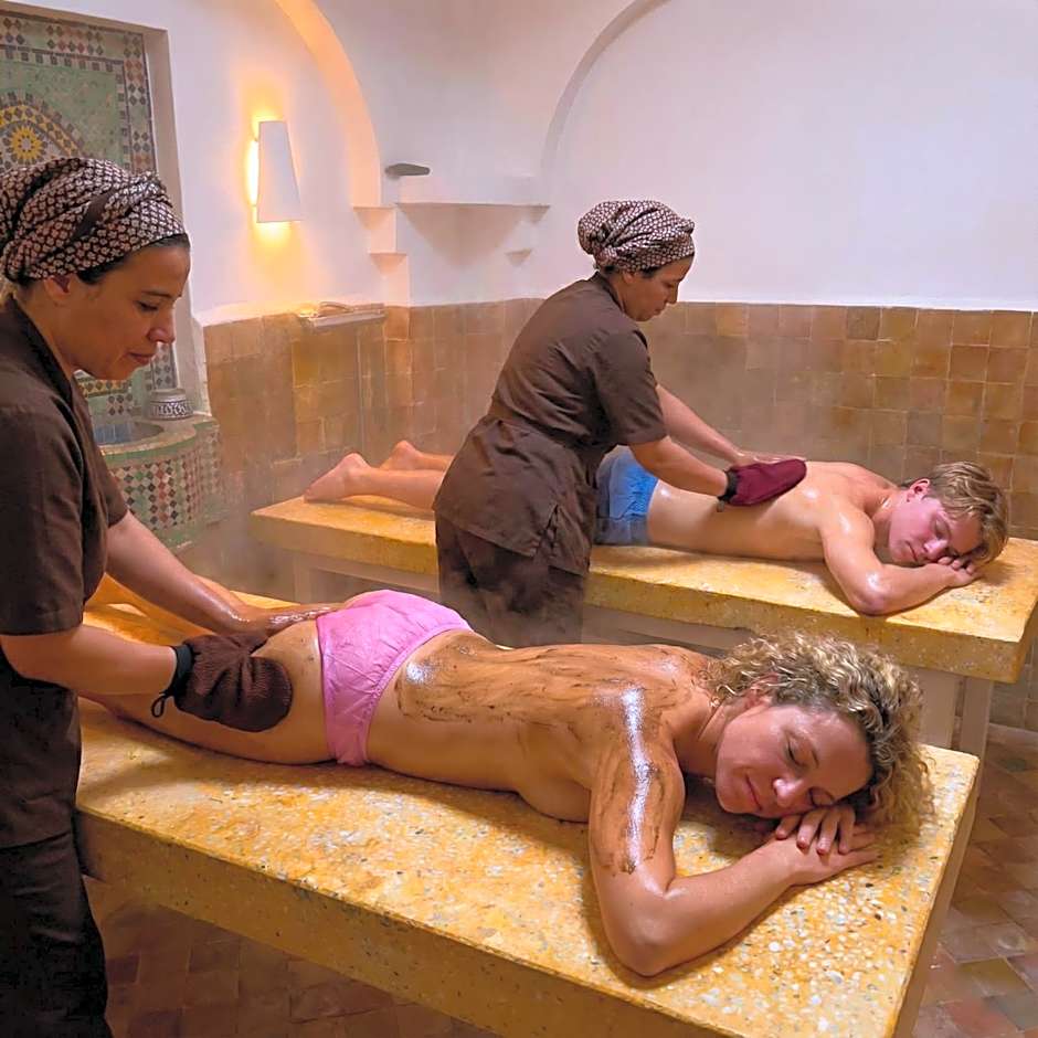 Hotel Al Alba Hammam & Restaurant