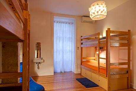 Bed in 6-Bed Dormitory Room