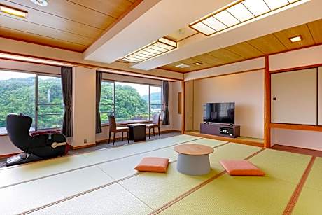Standard Japanese-Style-Room 23 square yards (Mountain Side) - Shared Bathroom - Non-Smoking