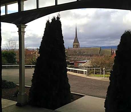 Queen Room - Disability Access