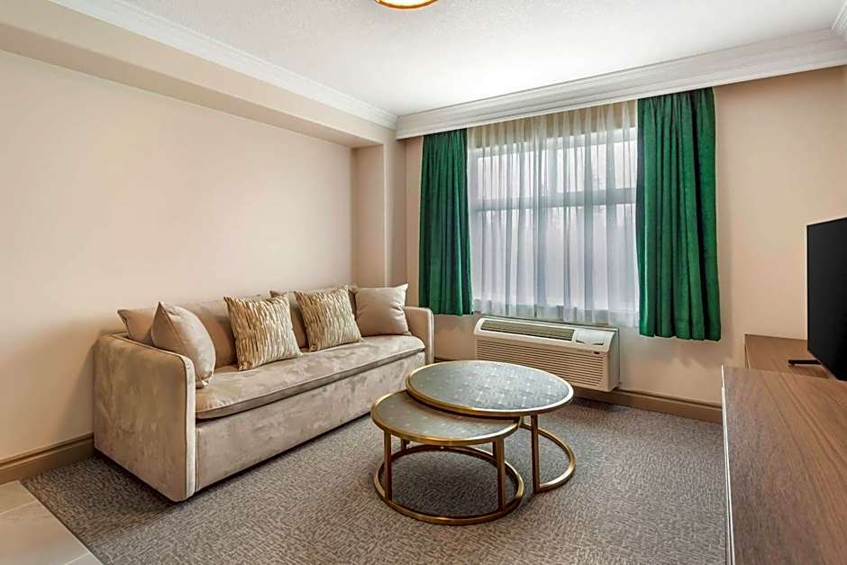 Velora Hinton, an Ascend Collection Hotel