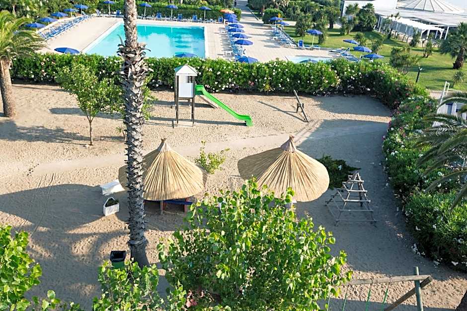 African Beach Hotel-Residence