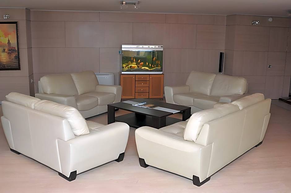 Rhiss Hotels Maltepe