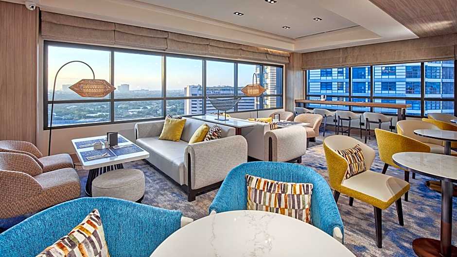 Holiday Inn & Suites Makati By IHG