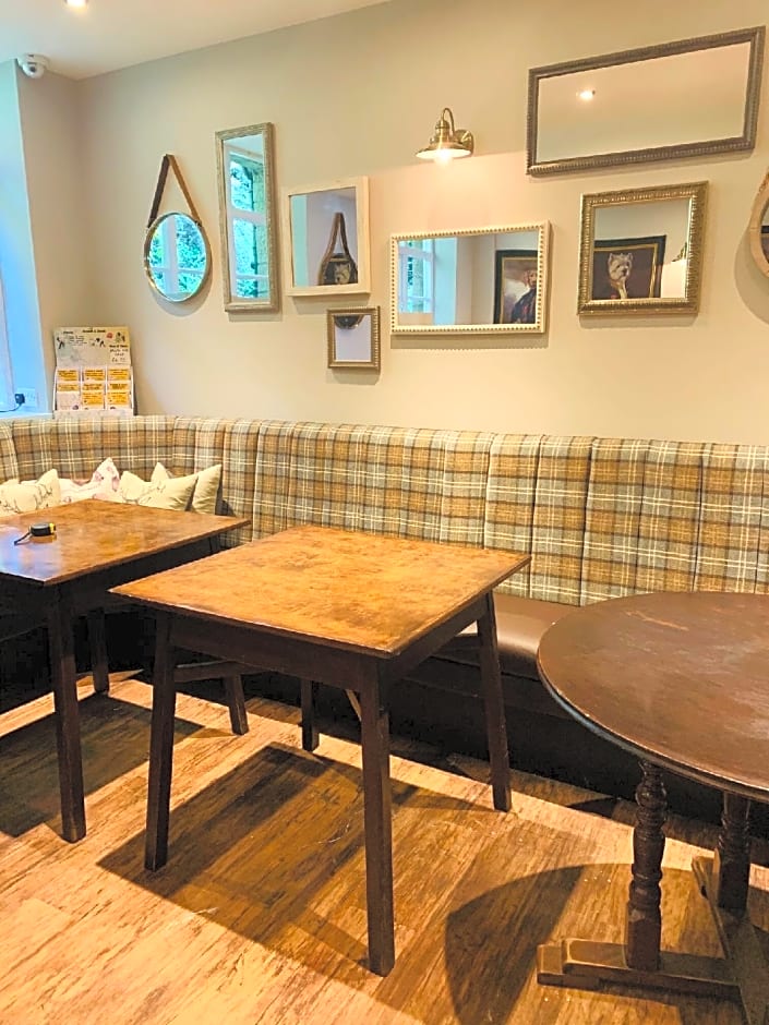 Scotsman's Pack Hotel