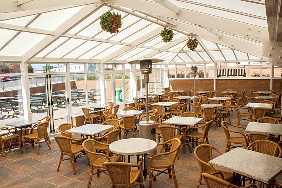 Crows Nest Caravan Park