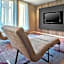 Courtyard by Marriott Newark Liberty International Airport