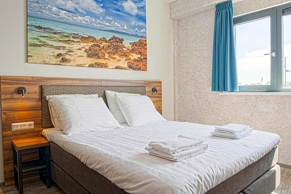 Harbour Hotel IJmuiden