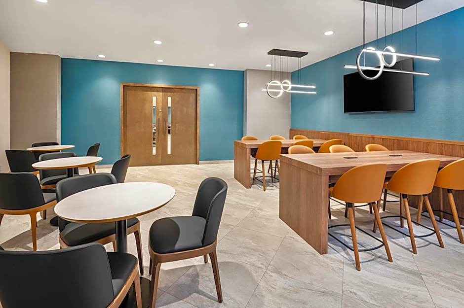 Holiday Inn Laval - Montreal