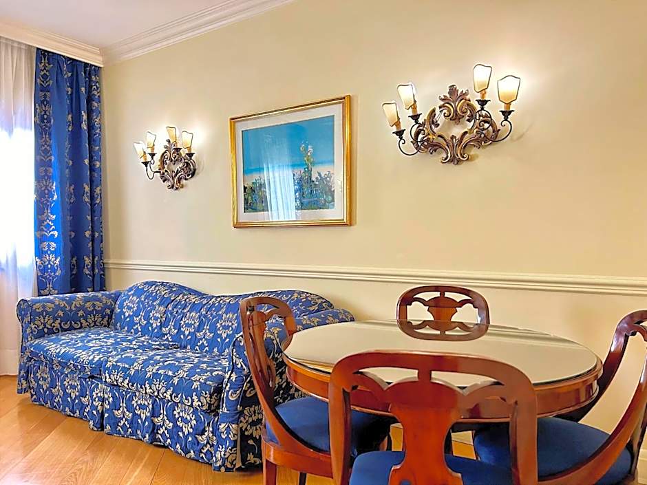 All Suites Torre Dell Orologio