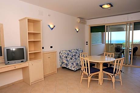 Studio with Sea View