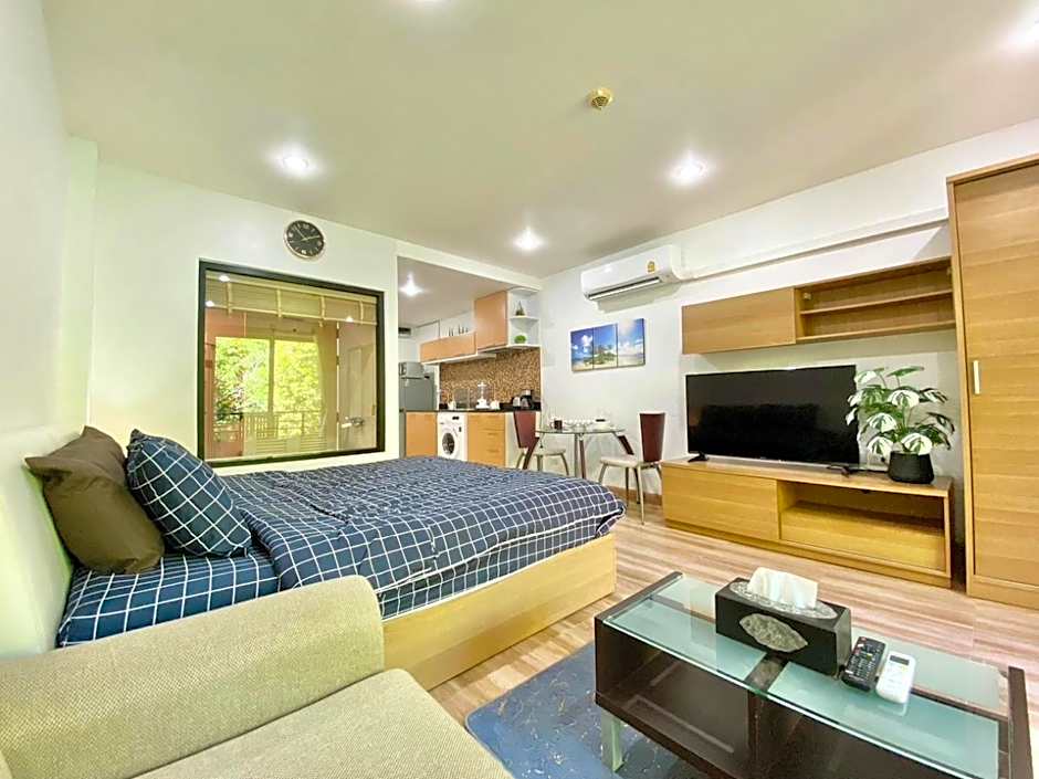 Patong - The Unity Seaview & Mountain Residence