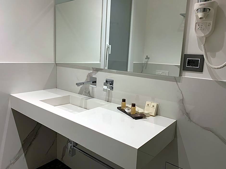 Thalya Luxury Rooms