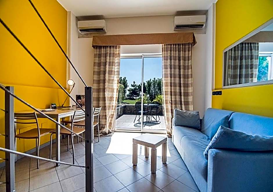 Aregai Marina Hotel & Residence