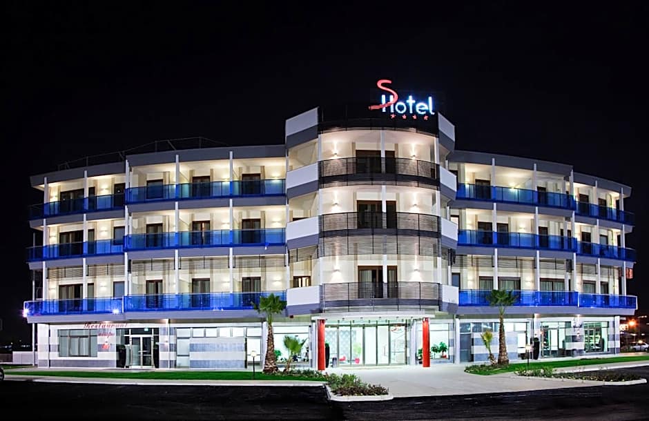 S Hotel