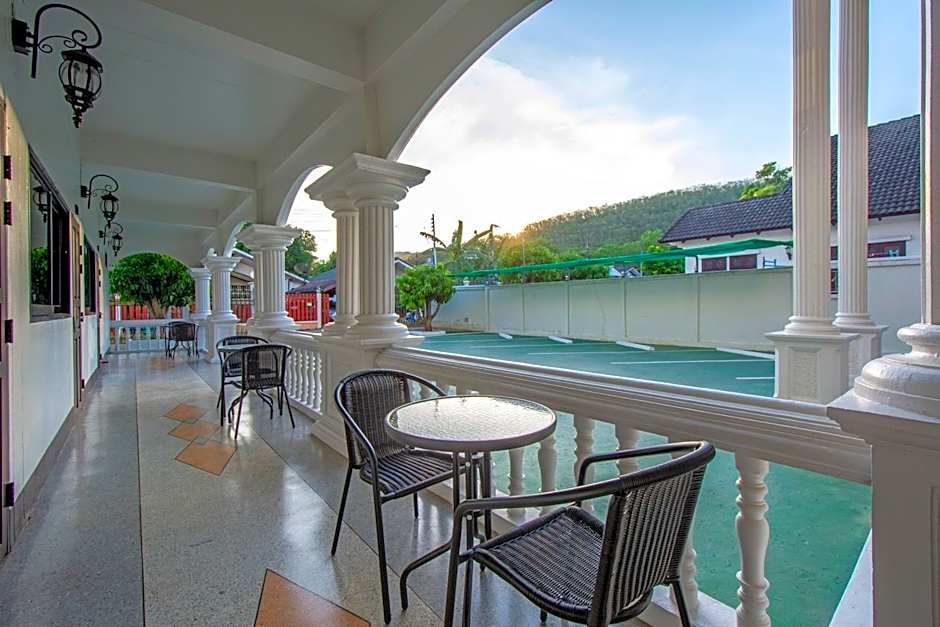 Happiness Guesthouse