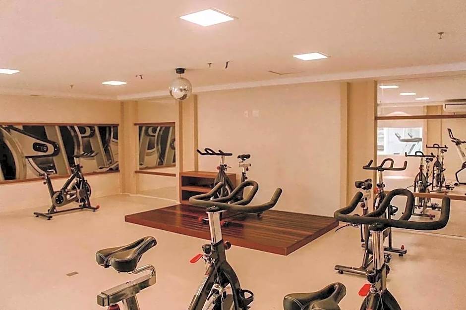 In Mare Bali Flat Marbella by Qavi