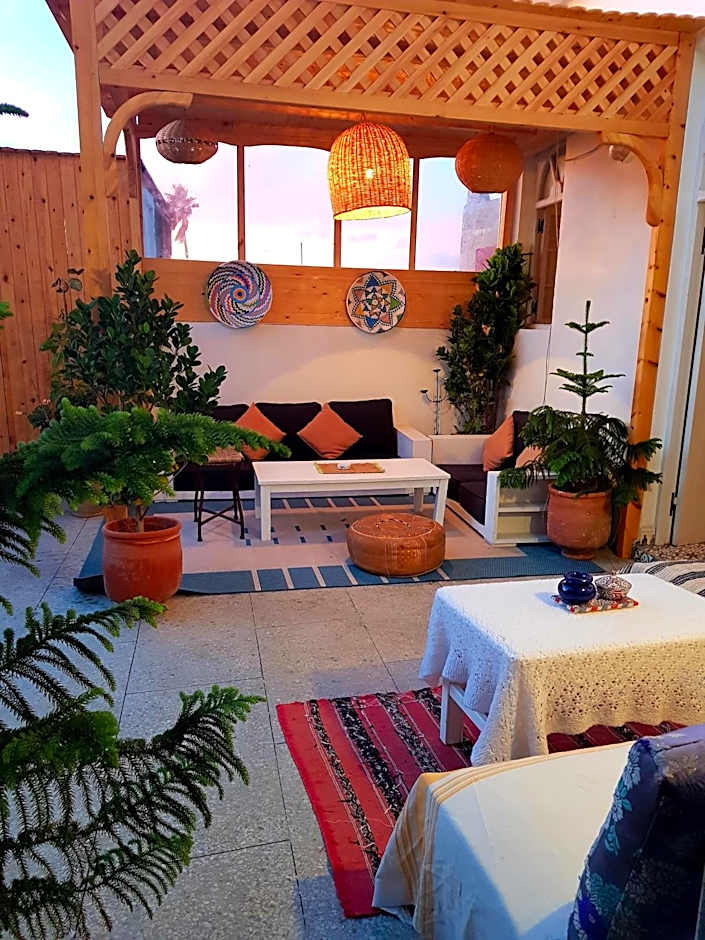 Art Riad Au Bord De La Mer