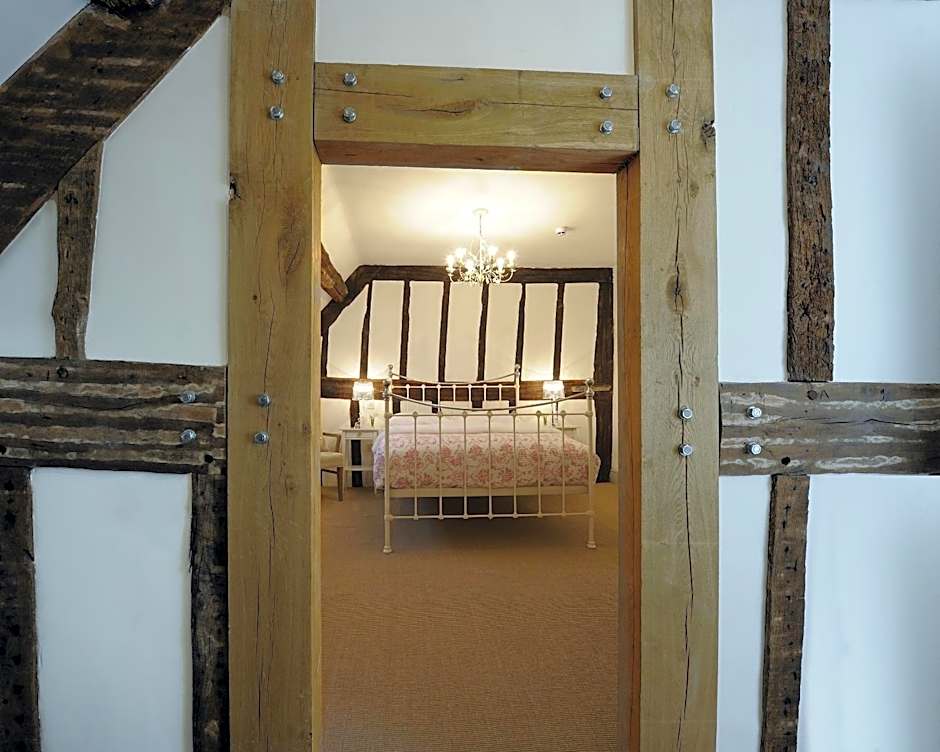 Lion & Pheasant Hotel