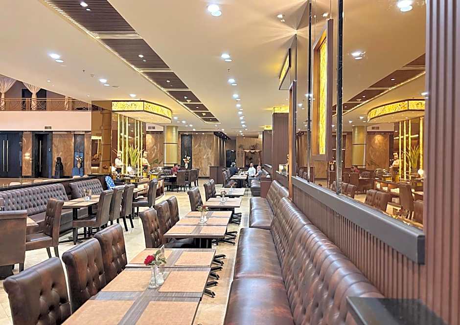 Grand Elite Hotel Pekanbaru