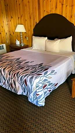 Standard King Room - Non-Smoking