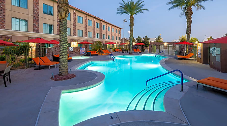 Cannery Hotel & Casino
