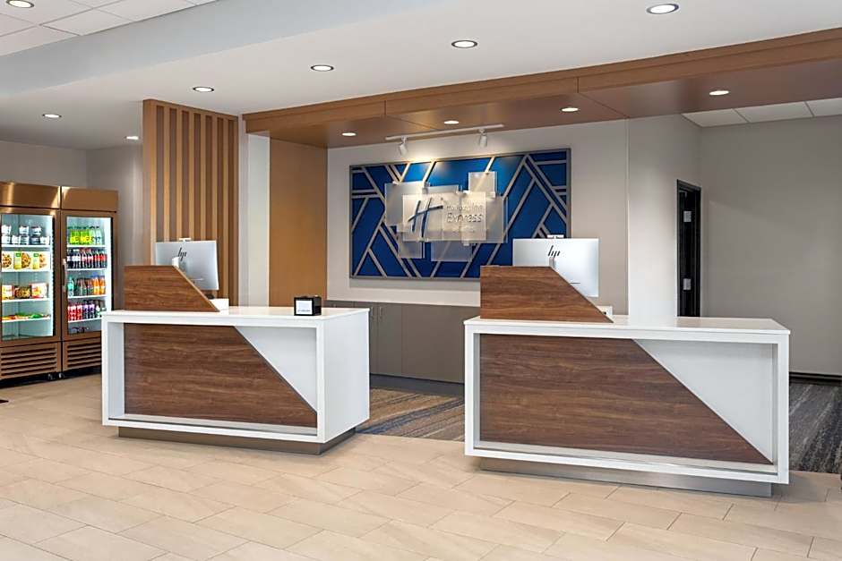 Holiday Inn Express Reedsburg Dells Area By IHG