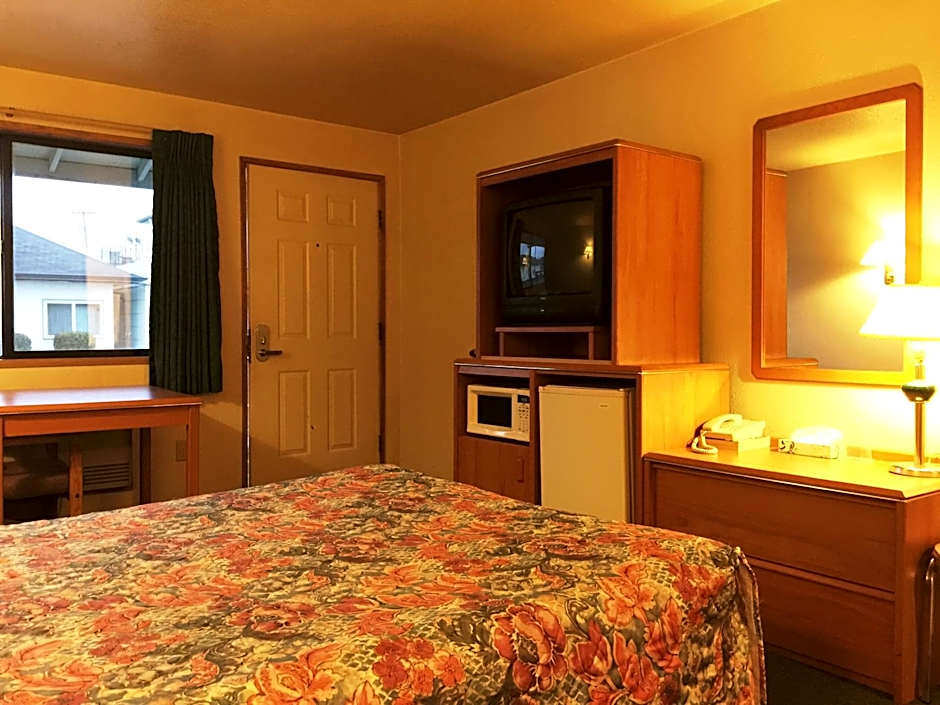 Milwaukie Inn Portland South