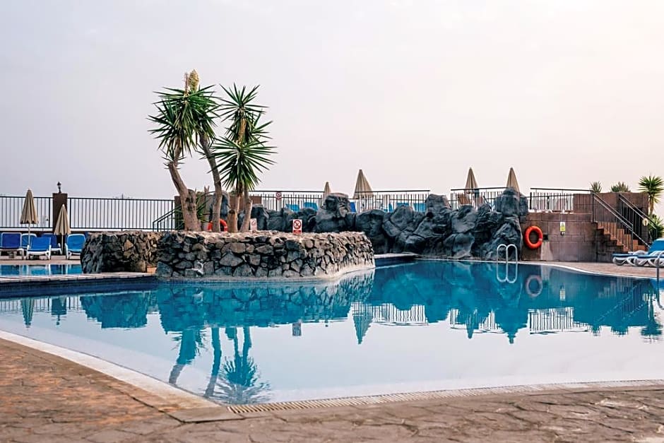 Grand Muthu Golf Plaza Hotel & Spa
