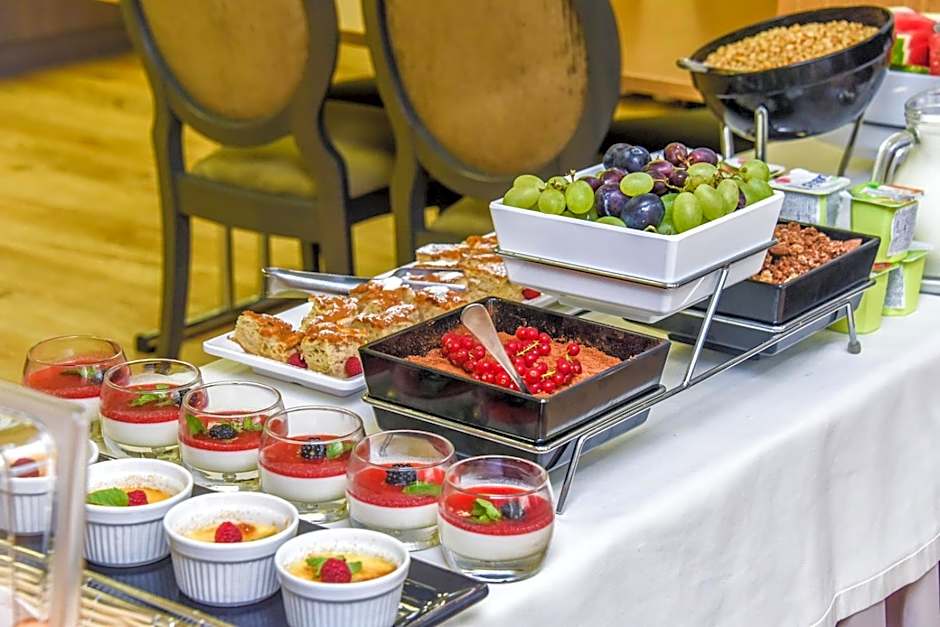Muza Hotel