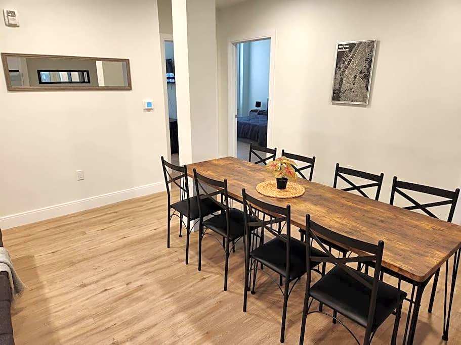 Close to NYC, 10 Guest, Luxurious 3Bedroom Apartment