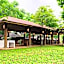 Hill Garden Hotel