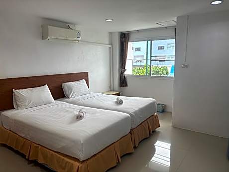 Standard Non-Smoking