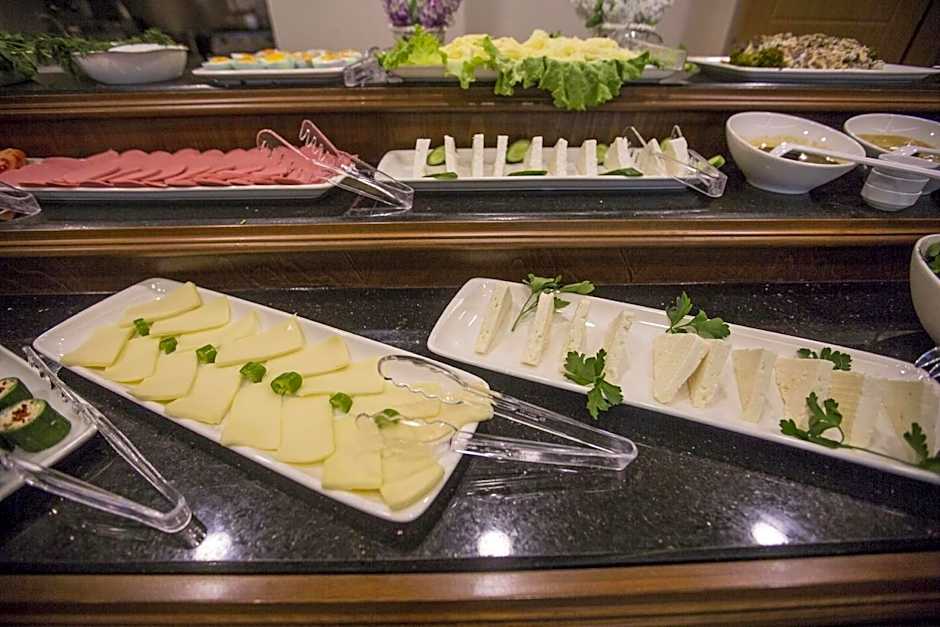 Park Square Hotel